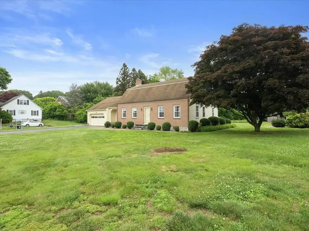 25 Bellevue Avenue Westerly RI 02891