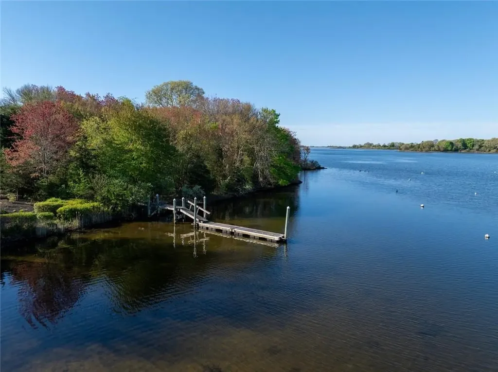 11 Mill Brook Court Charlestown RI 02813