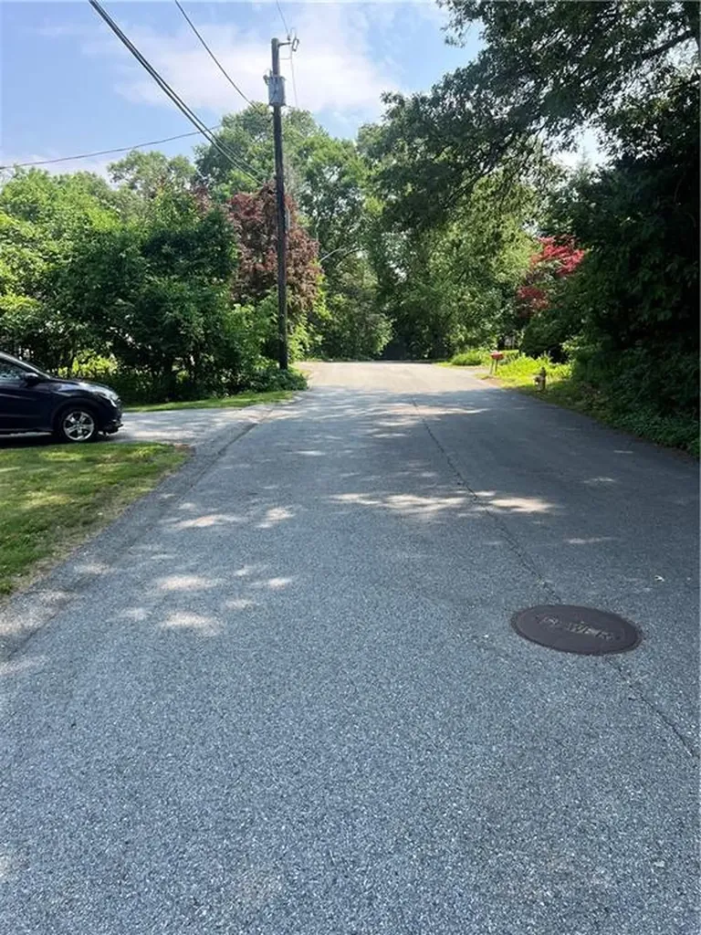 3 Cedar Path Lincoln RI 02865