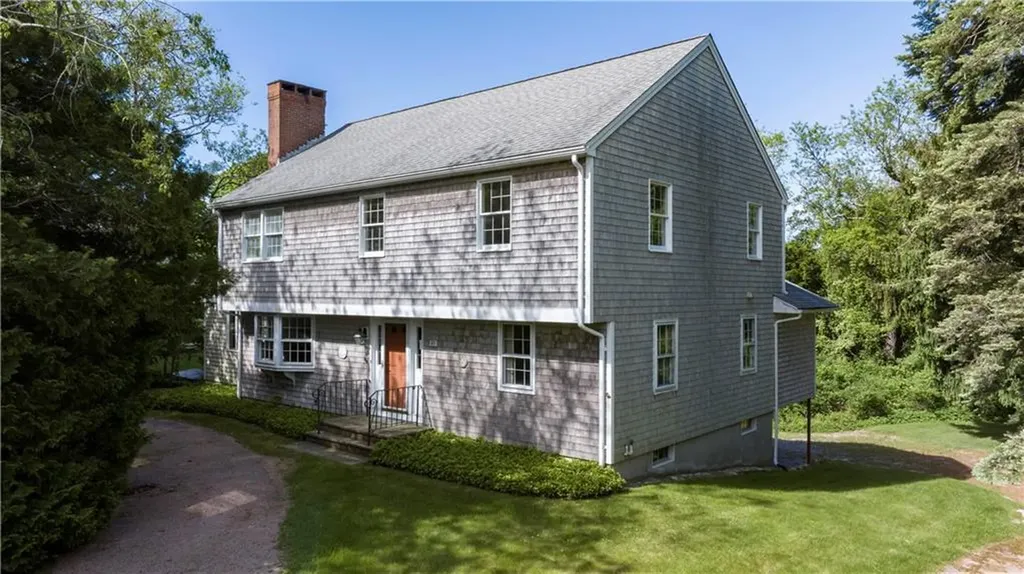 61 Bay View Road Charlestown RI 02813