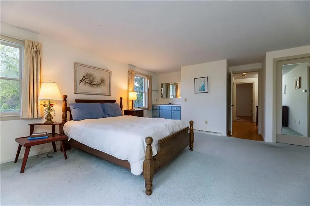 61 Bay View Road Charlestown RI 02813