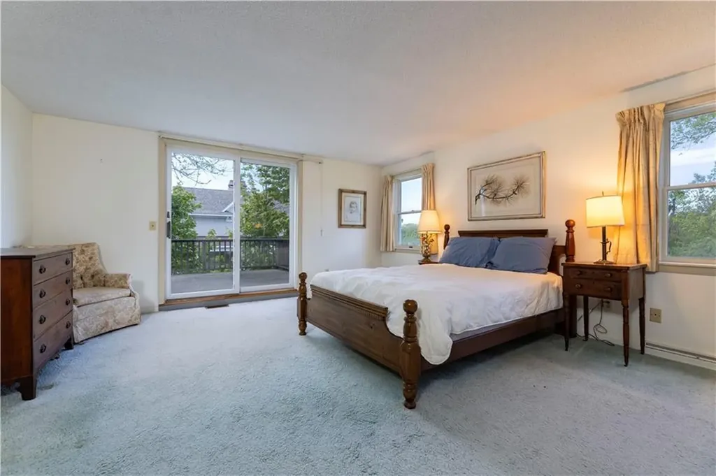 61 Bay View Road Charlestown RI 02813