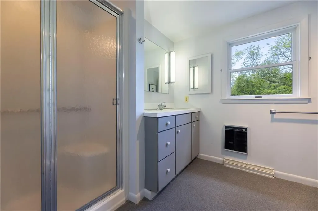 61 Bay View Road Charlestown RI 02813