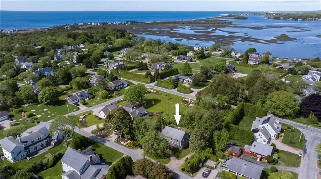 61 Bay View Road Charlestown RI 02813