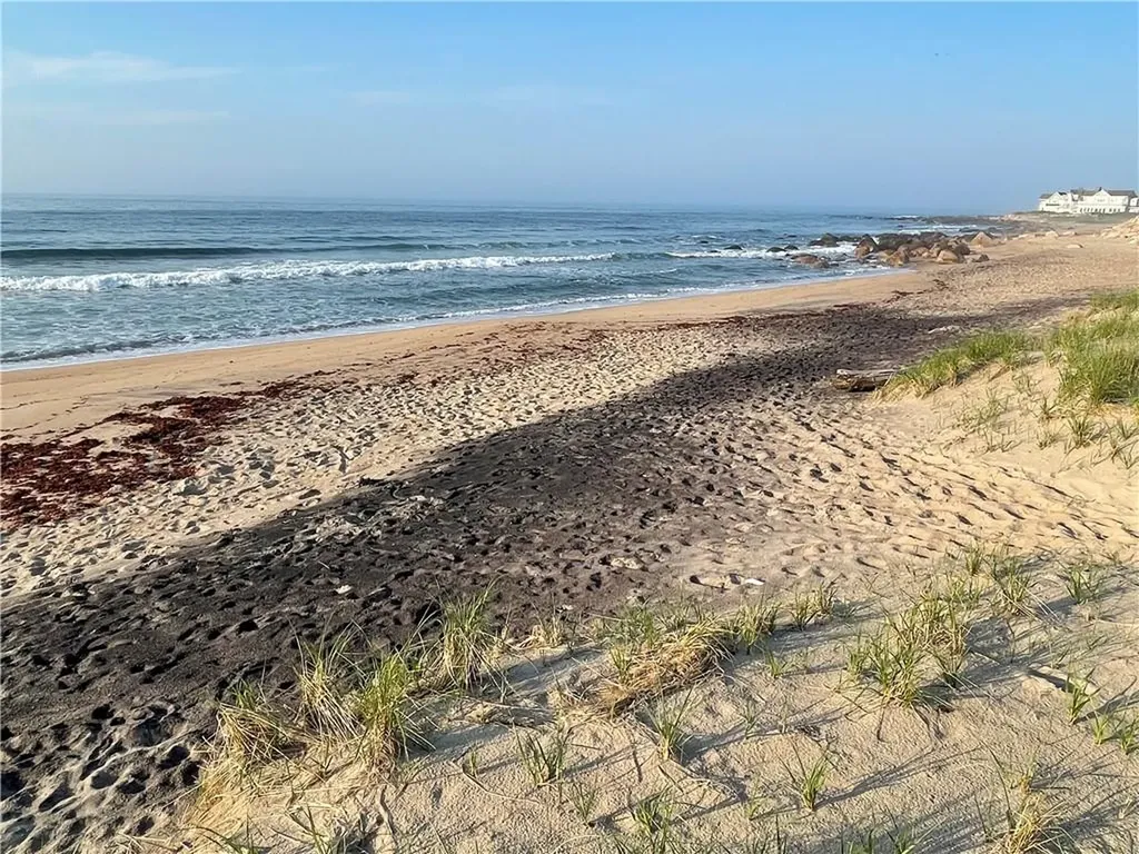 61 Bay View Road Charlestown RI 02813