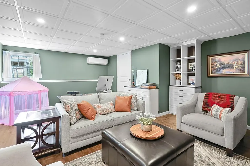 12 Mill Stream Drive Cumberland RI 02864