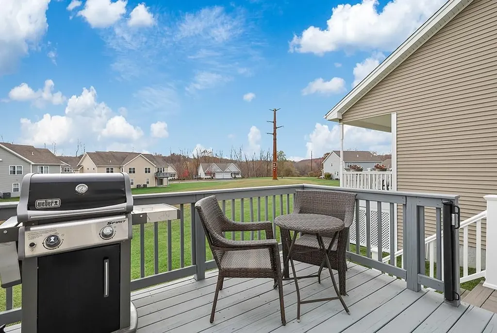 12 Mill Stream Drive Cumberland RI 02864