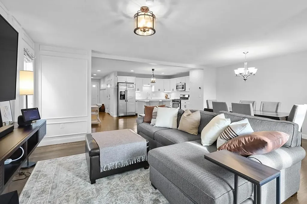 12 Mill Stream Drive Cumberland RI 02864