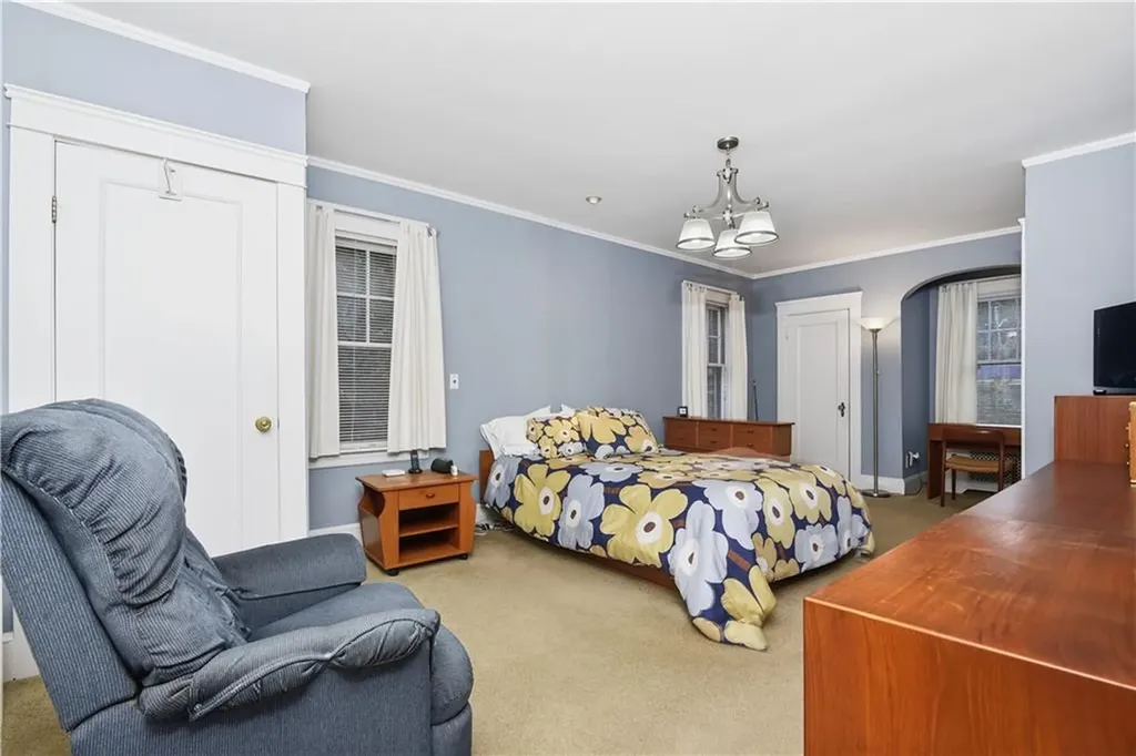 360 Taber Avenue Providence RI 02906