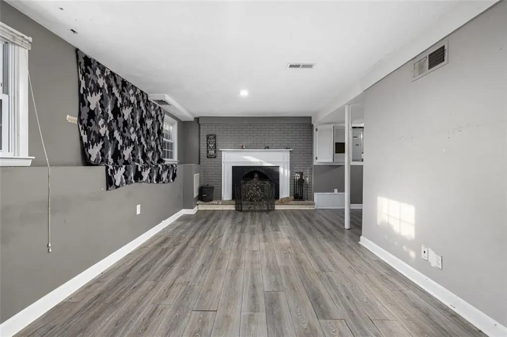 94 Waterman Avenue Warwick RI 02889