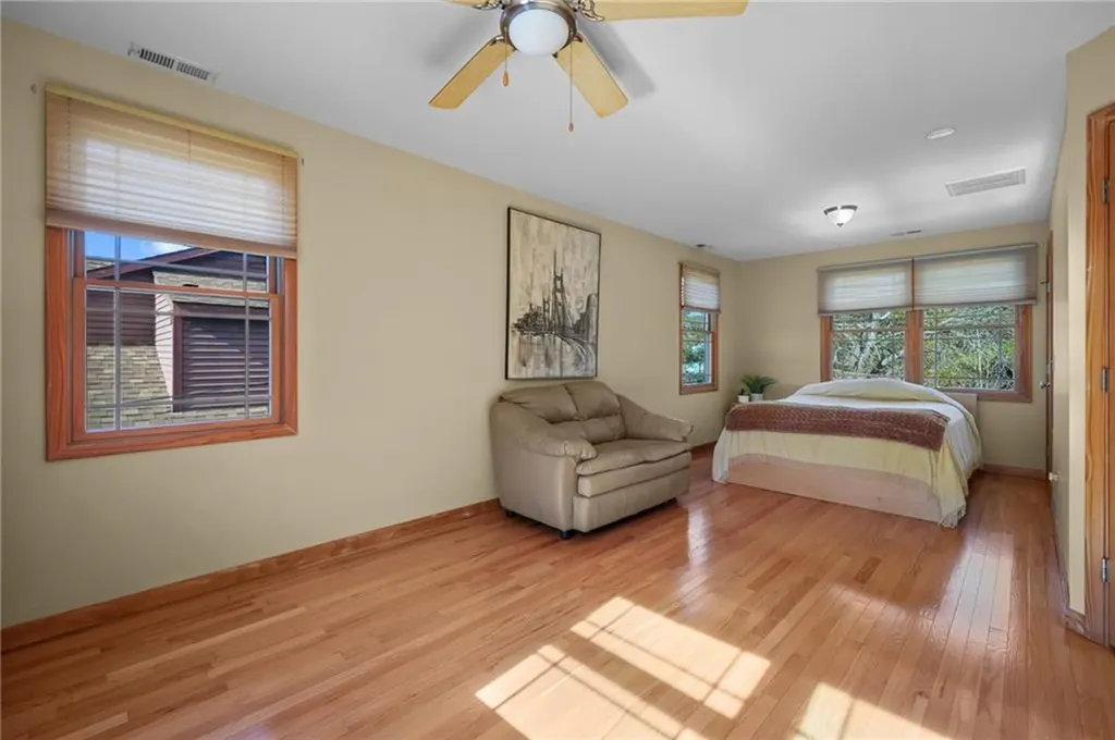 99 Terrace Avenue Warwick RI 02889