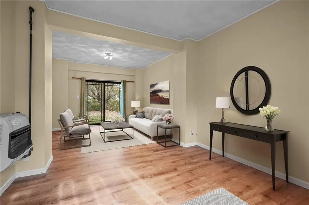 99 Terrace Avenue Warwick RI 02889