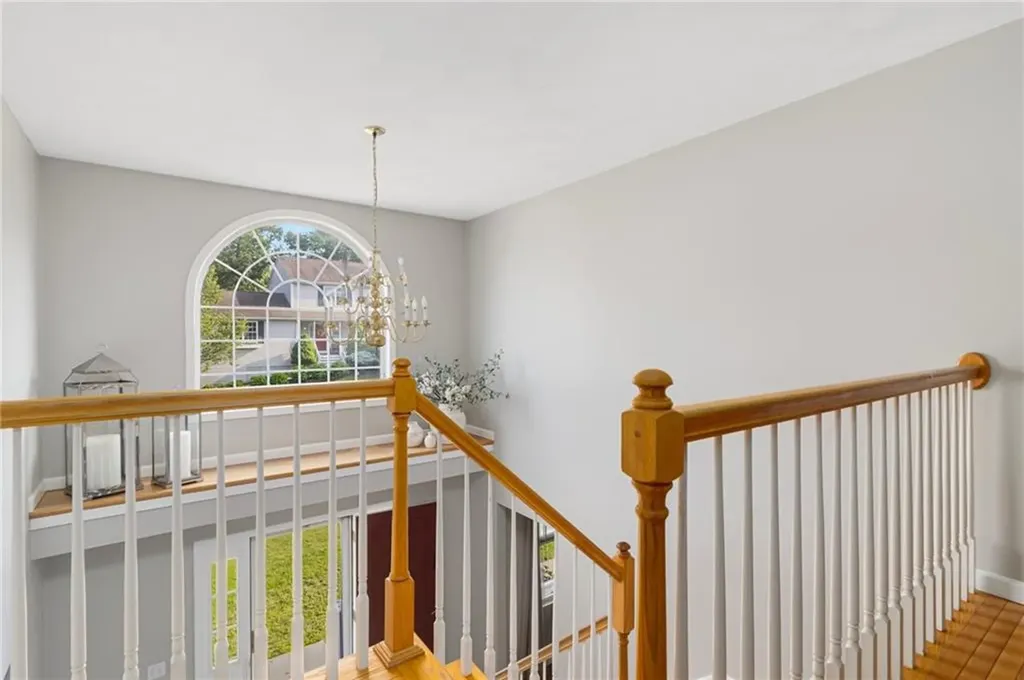 29 Gilcrest Drive West Warwick RI 02893