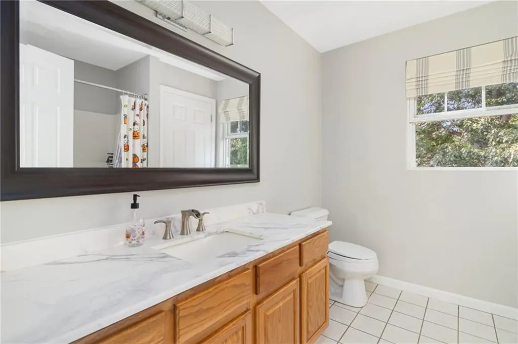 29 Gilcrest Drive West Warwick RI 02893