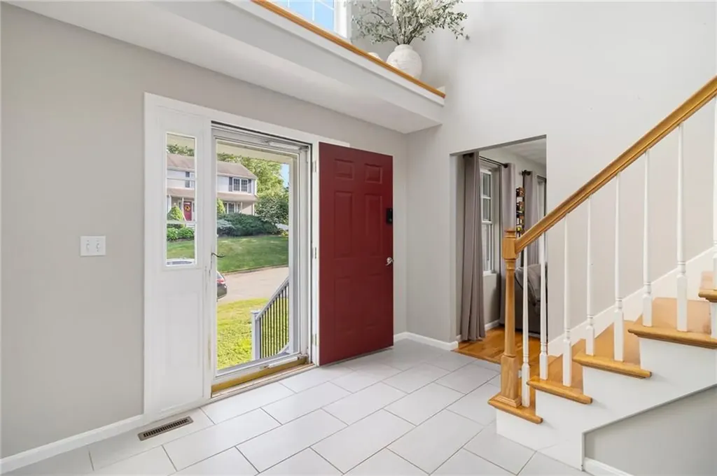 29 Gilcrest Drive West Warwick RI 02893