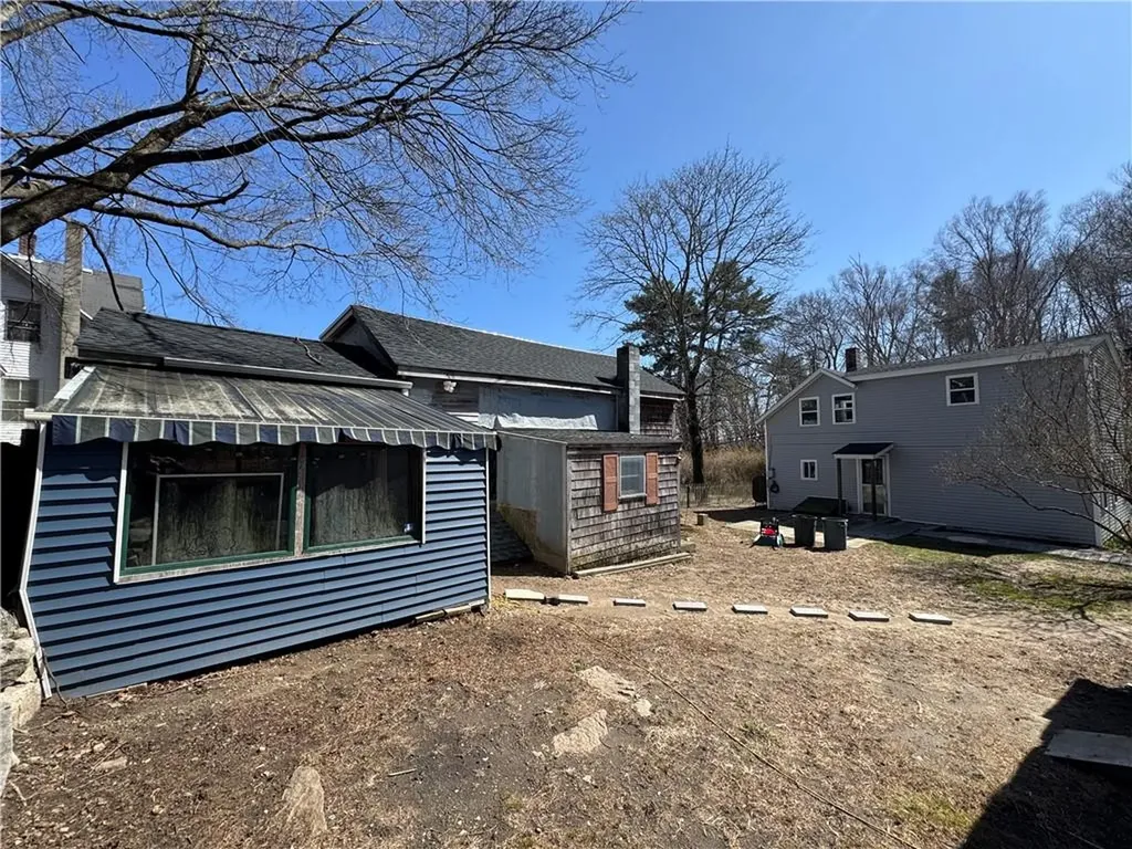 965 Main Street Hopkinton RI 02832