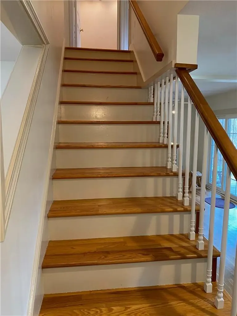 32 Wilbur Road Lincoln RI 02865