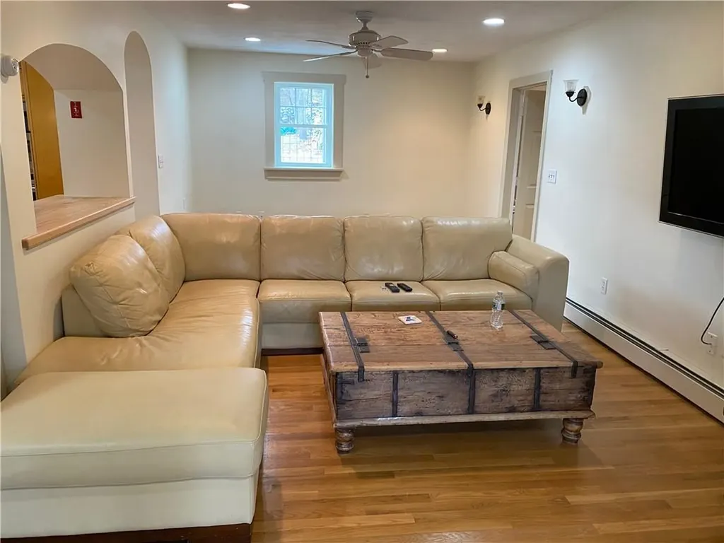 32 Wilbur Road Lincoln RI 02865