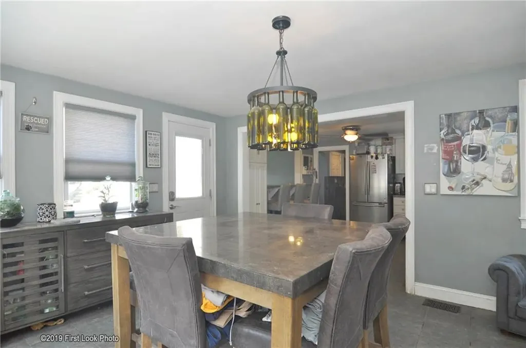 62 Stone Avenue Warwick RI 02889