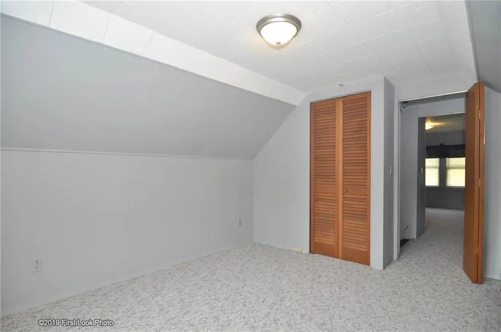 62 Stone Avenue Warwick RI 02889