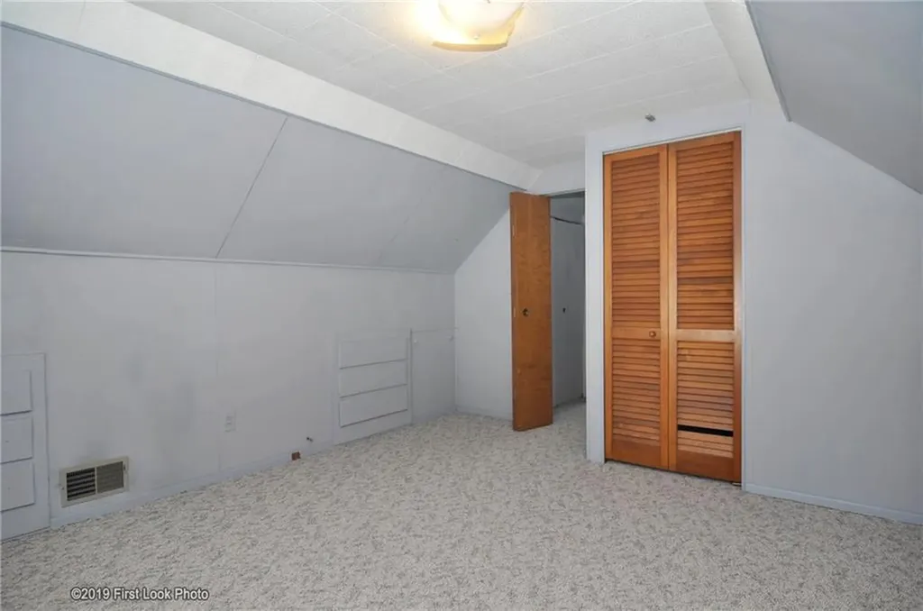 62 Stone Avenue Warwick RI 02889