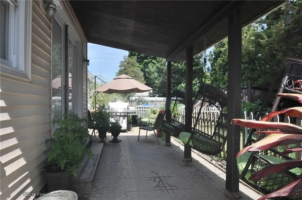 62 Stone Avenue Warwick RI 02889