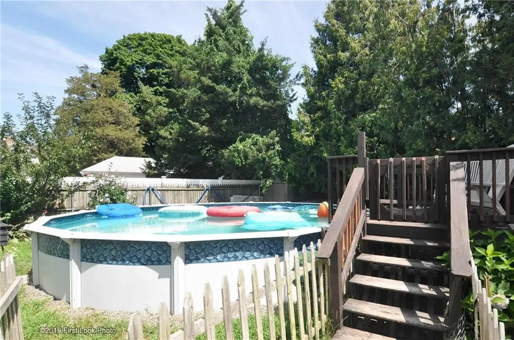 62 Stone Avenue Warwick RI 02889