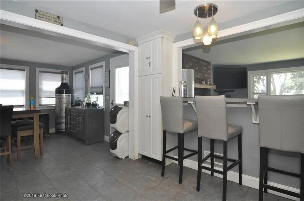 62 Stone Avenue Warwick RI 02889