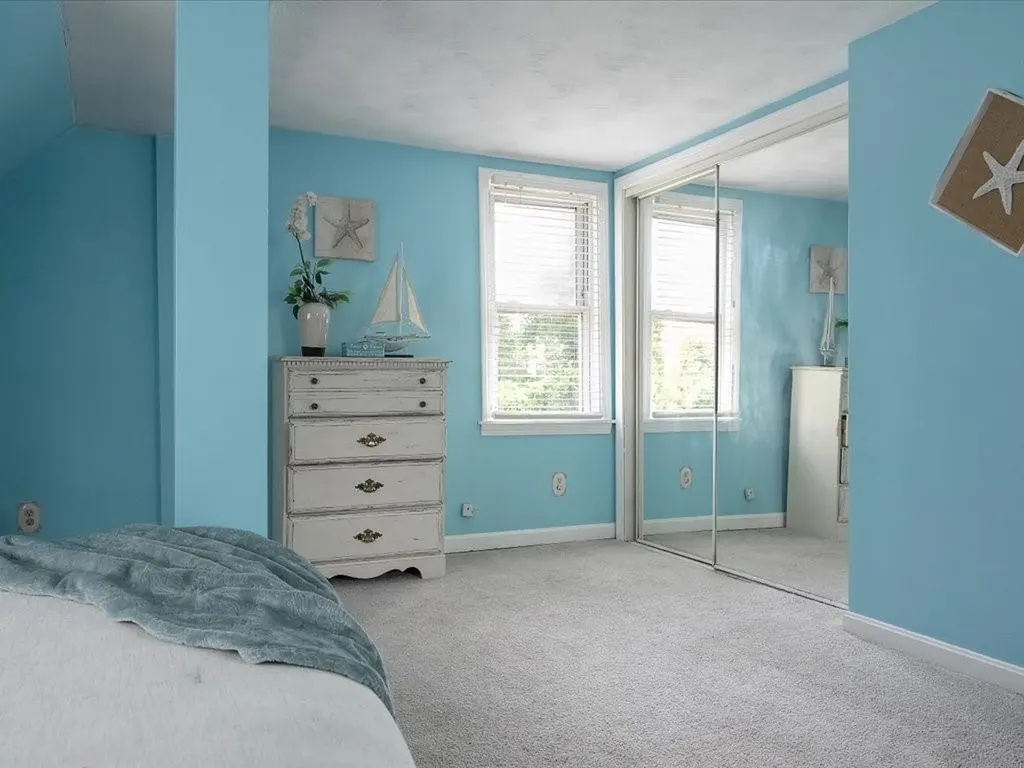 23 Huron Street Warwick RI 02889