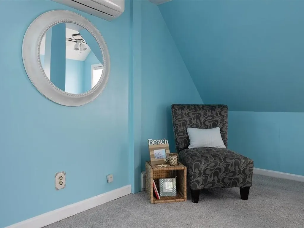 23 Huron Street Warwick RI 02889