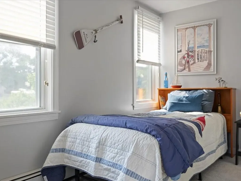 23 Huron Street Warwick RI 02889