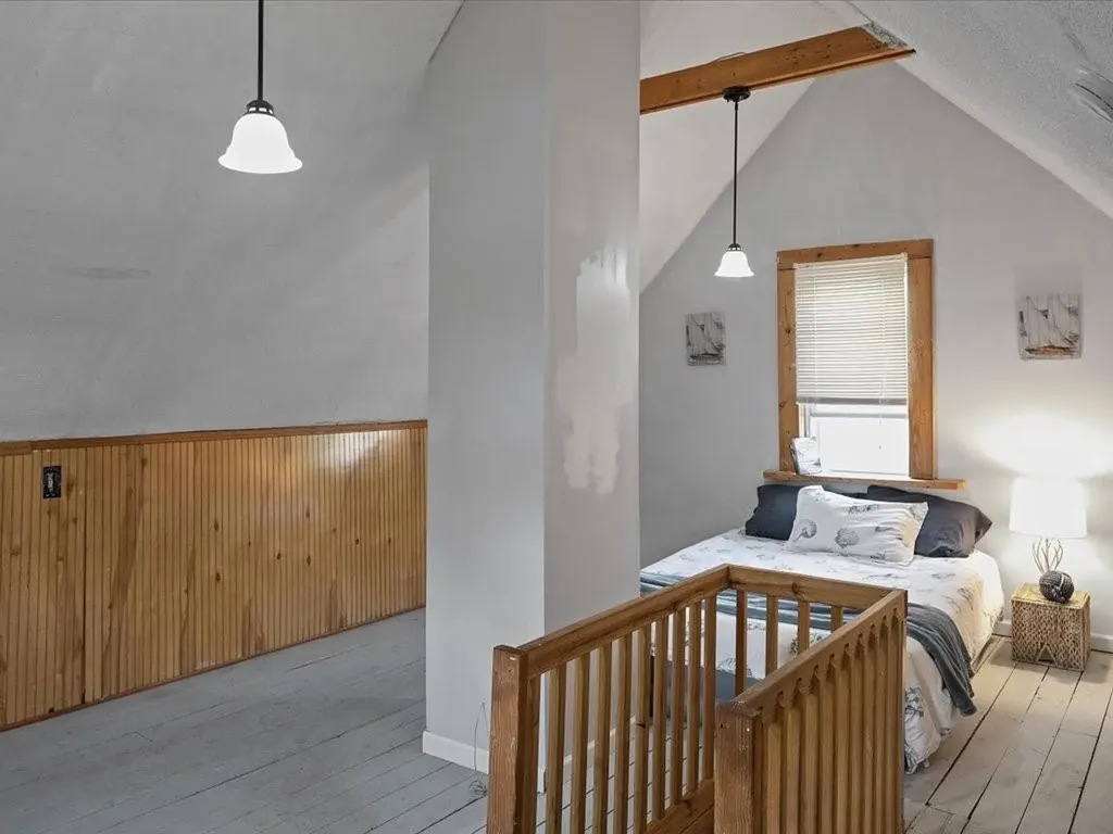 23 Huron Street Warwick RI 02889