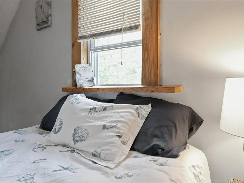23 Huron Street Warwick RI 02889