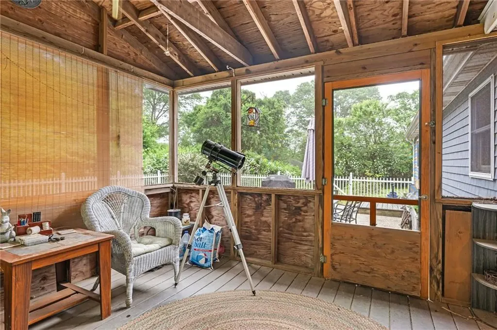 25 Dinonsie Way South Kingstown RI 02879