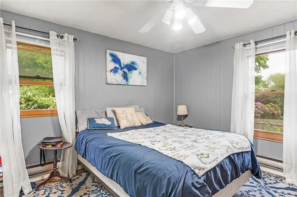 25 Dinonsie Way South Kingstown RI 02879