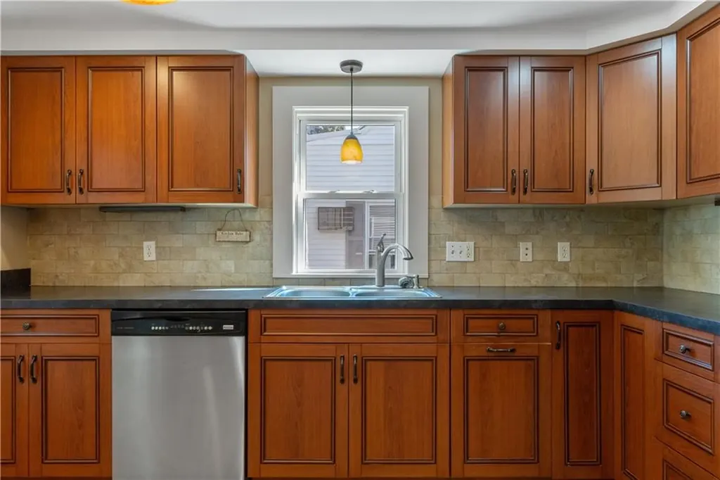 74 Park View Boulevard Cranston RI 02910