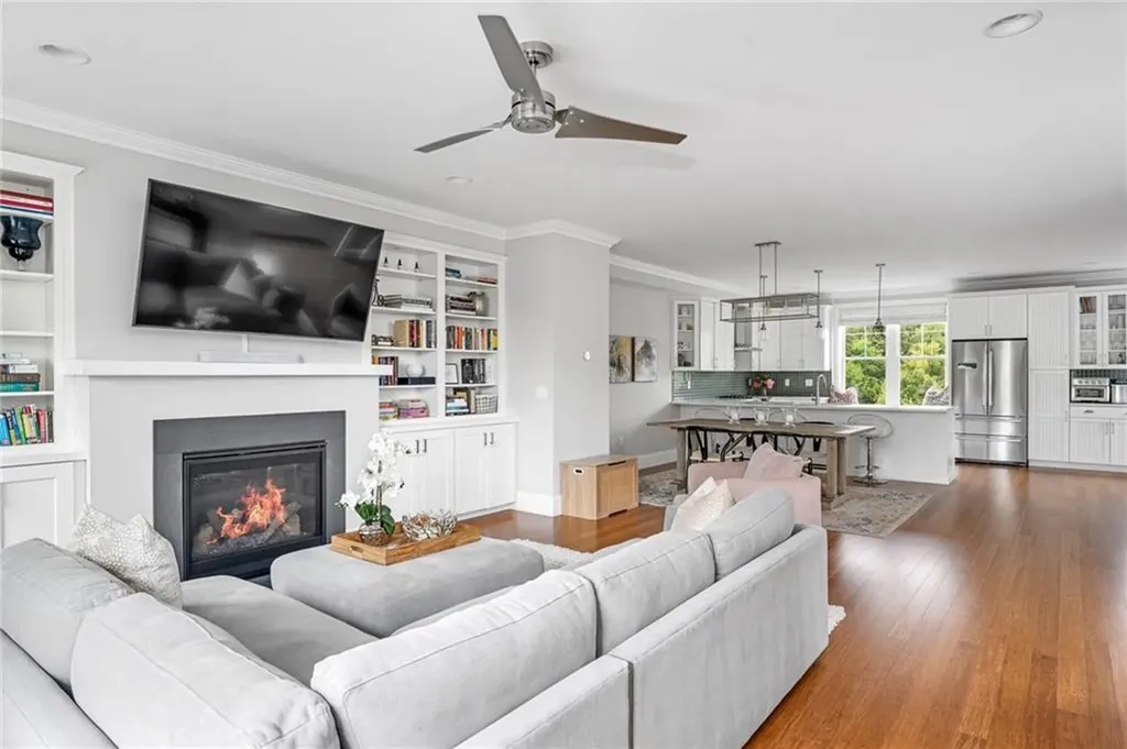 100 Algonquin Road Narragansett RI 02882