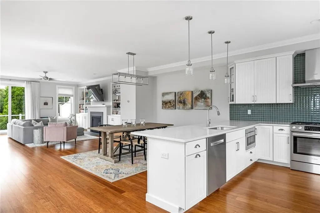 100 Algonquin Road Narragansett RI 02882