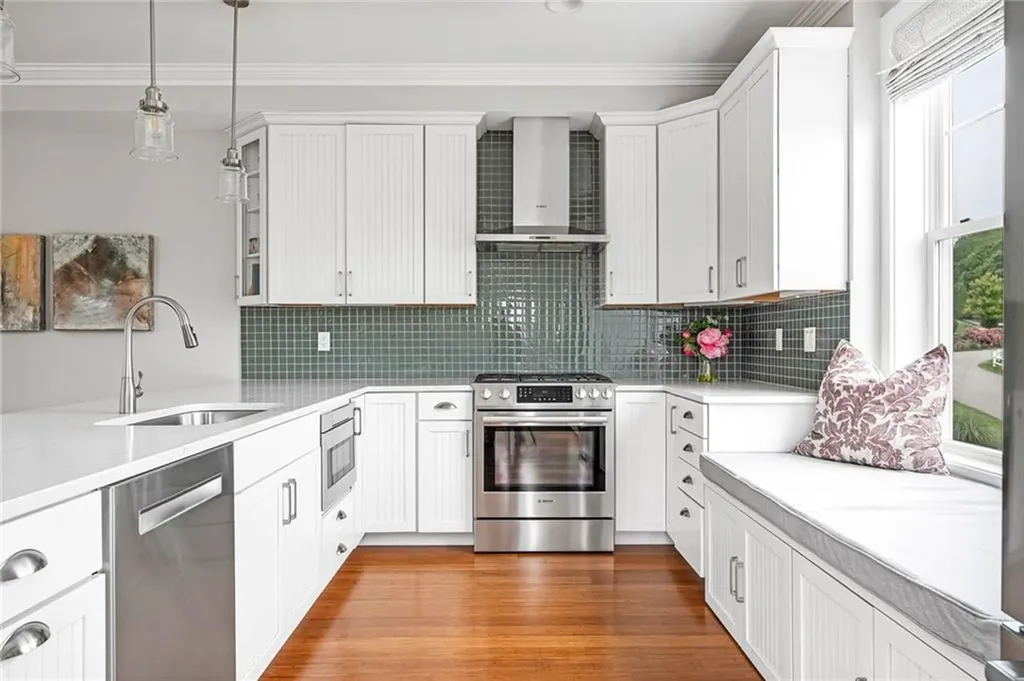 100 Algonquin Road Narragansett RI 02882