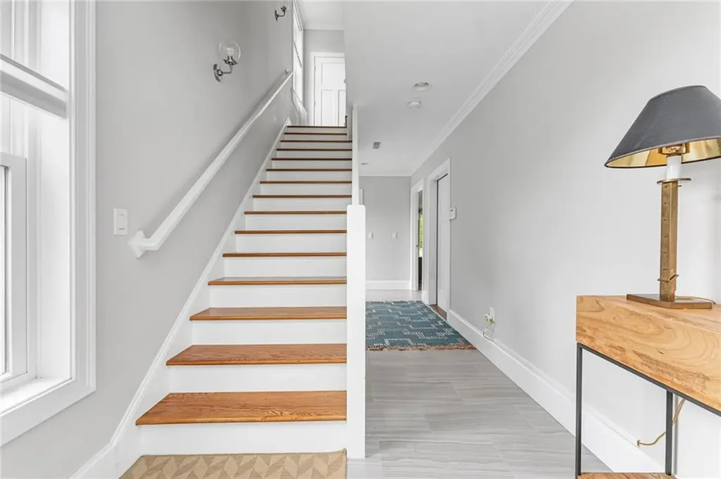 100 Algonquin Road Narragansett RI 02882