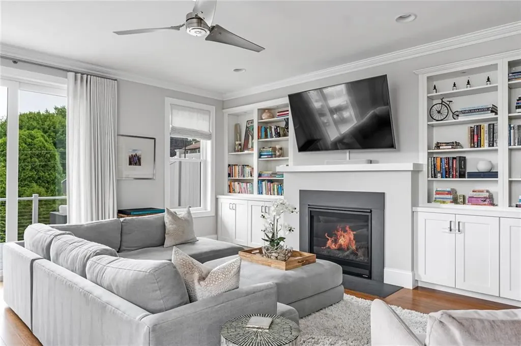 100 Algonquin Road Narragansett RI 02882