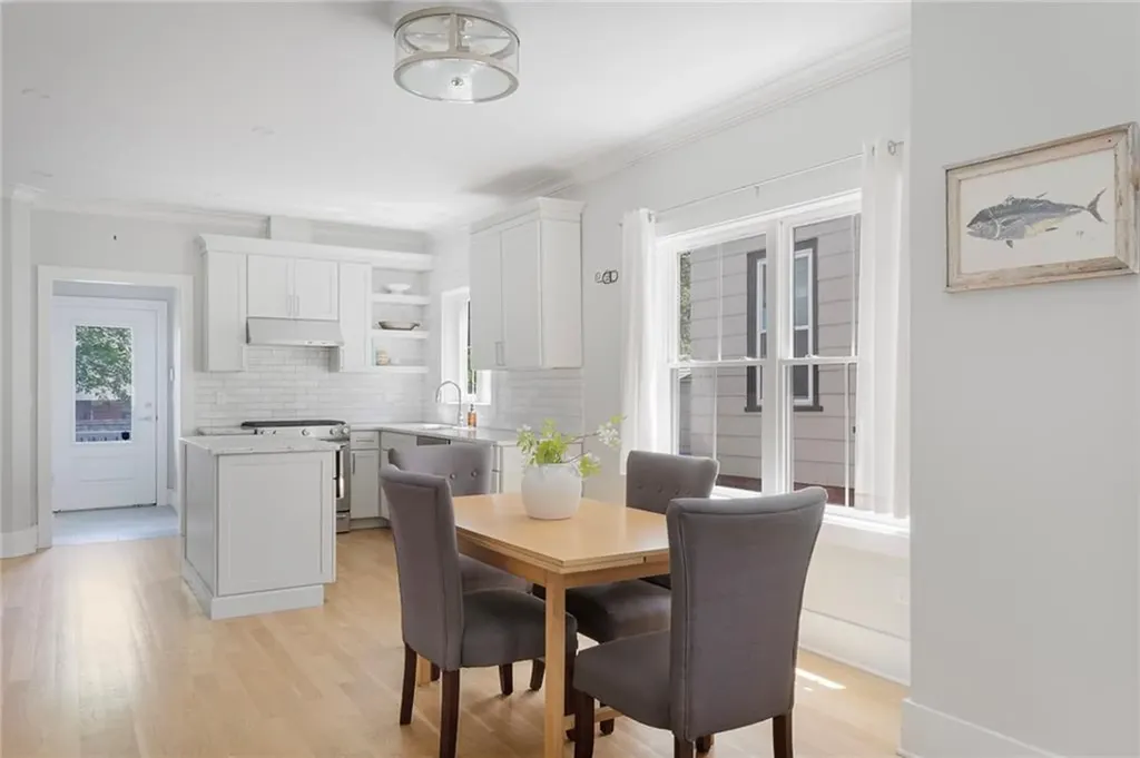 871 Hope Street Providence RI 02906