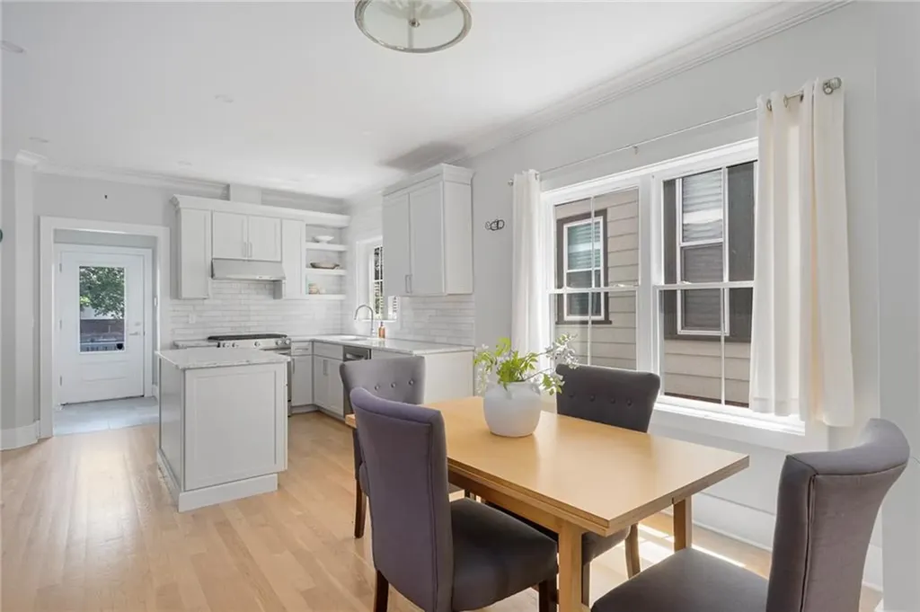 871 Hope Street Providence RI 02906