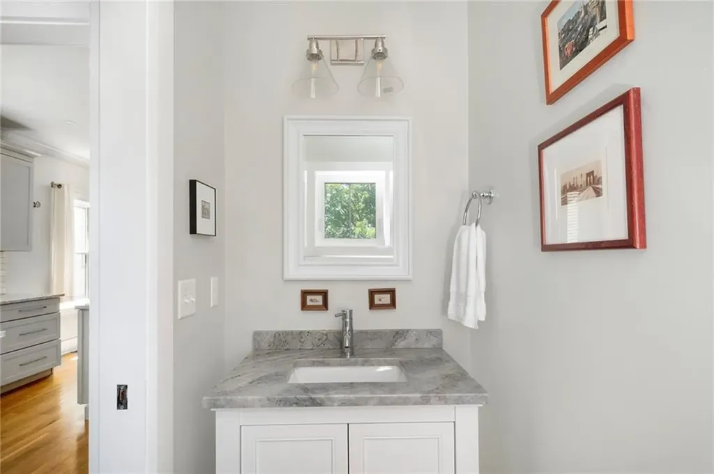 871 Hope Street Providence RI 02906