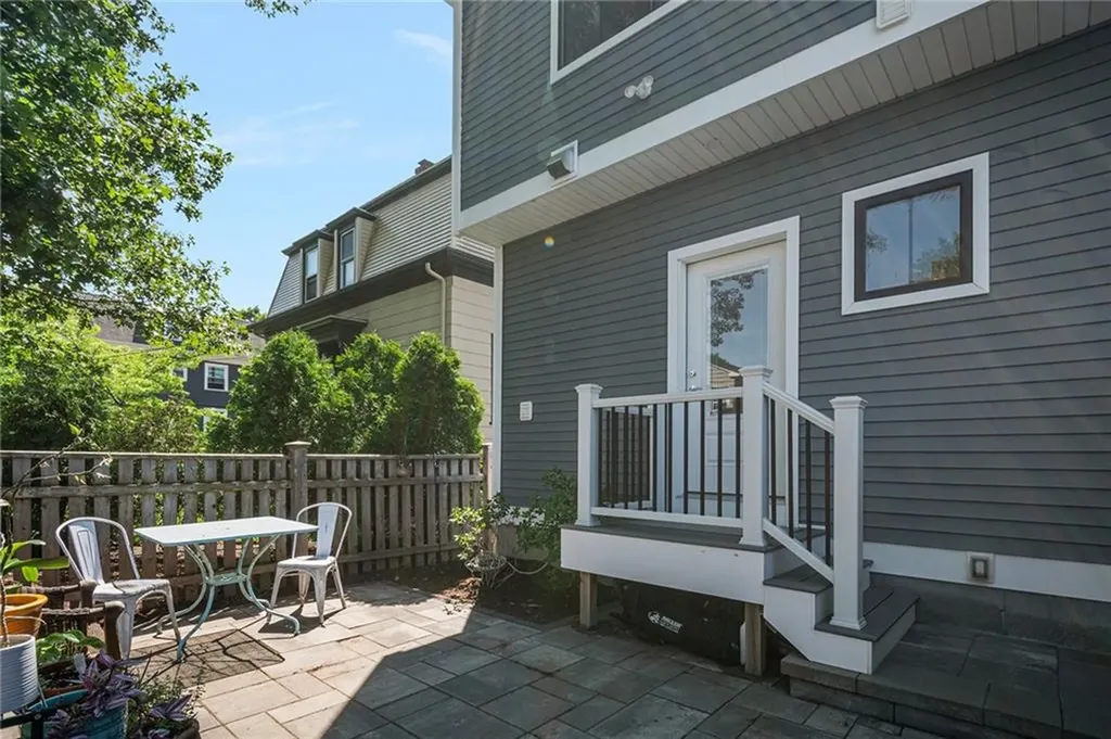 871 Hope Street Providence RI 02906