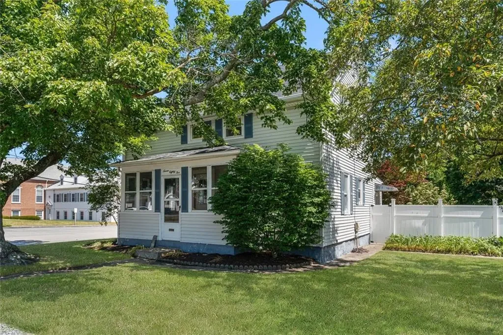 785 Main Avenue Warwick RI 02886