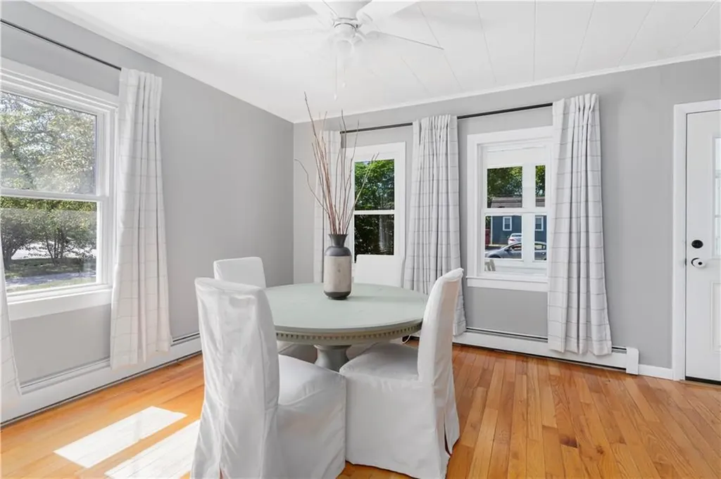 785 Main Avenue Warwick RI 02886