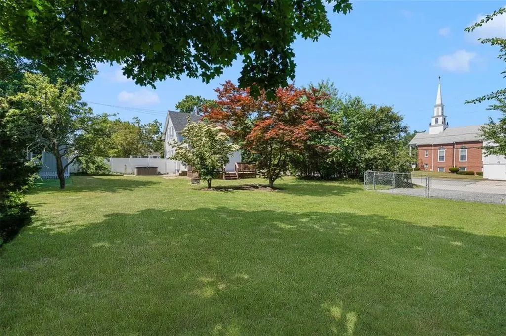 785 Main Avenue Warwick RI 02886
