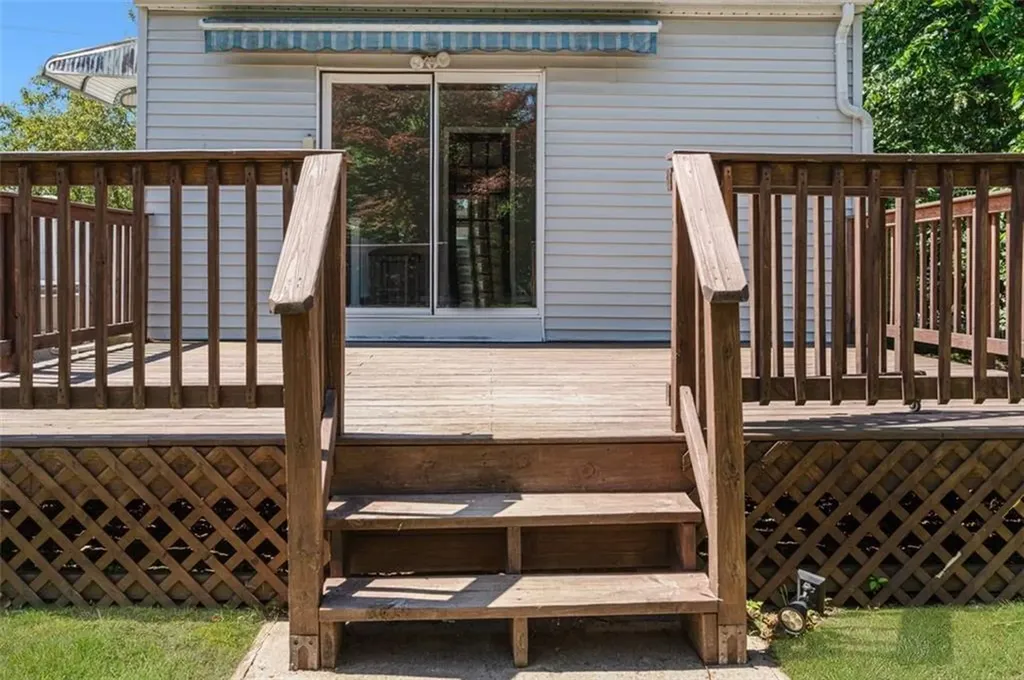 785 Main Avenue Warwick RI 02886
