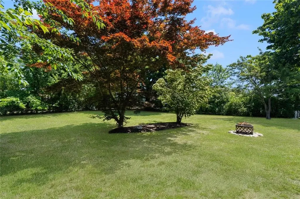 785 Main Avenue Warwick RI 02886